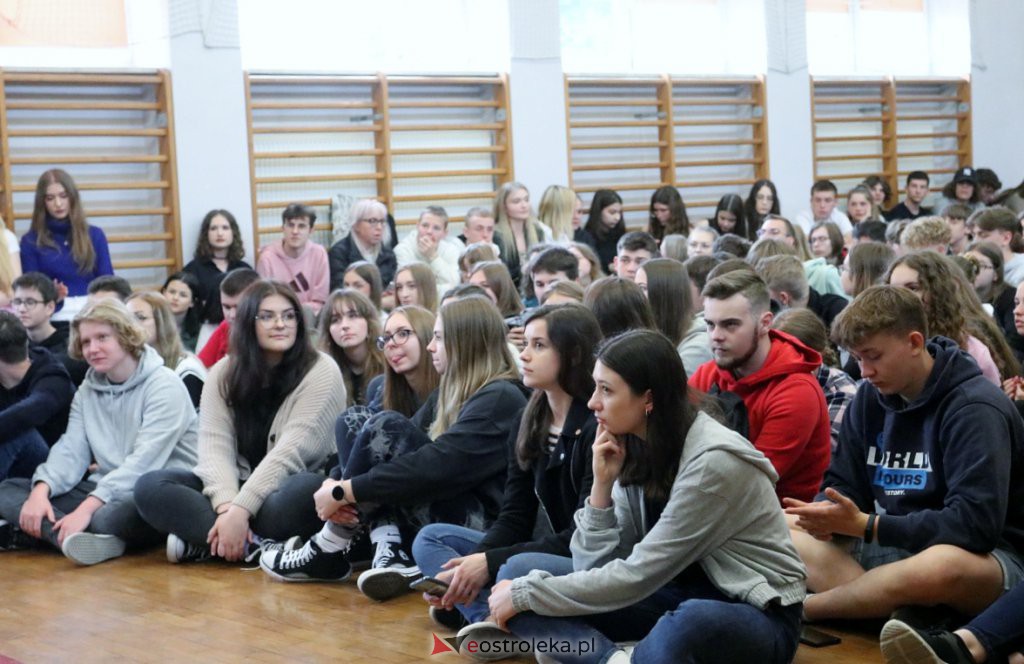 II LO w Ostrołęce ma talent [01.06.2022] - zdjęcie #42 - eOstroleka.pl