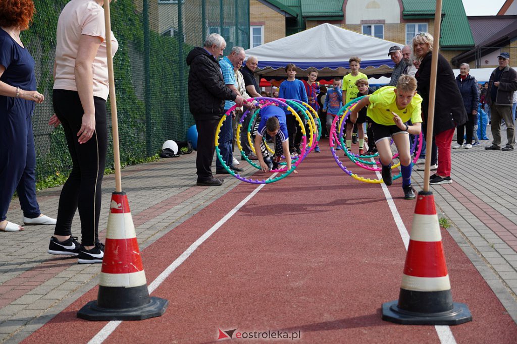 Dzień dziecka na sportowo w Olszewie-Borkach [1.06.2022] - zdjęcie #16 - eOstroleka.pl