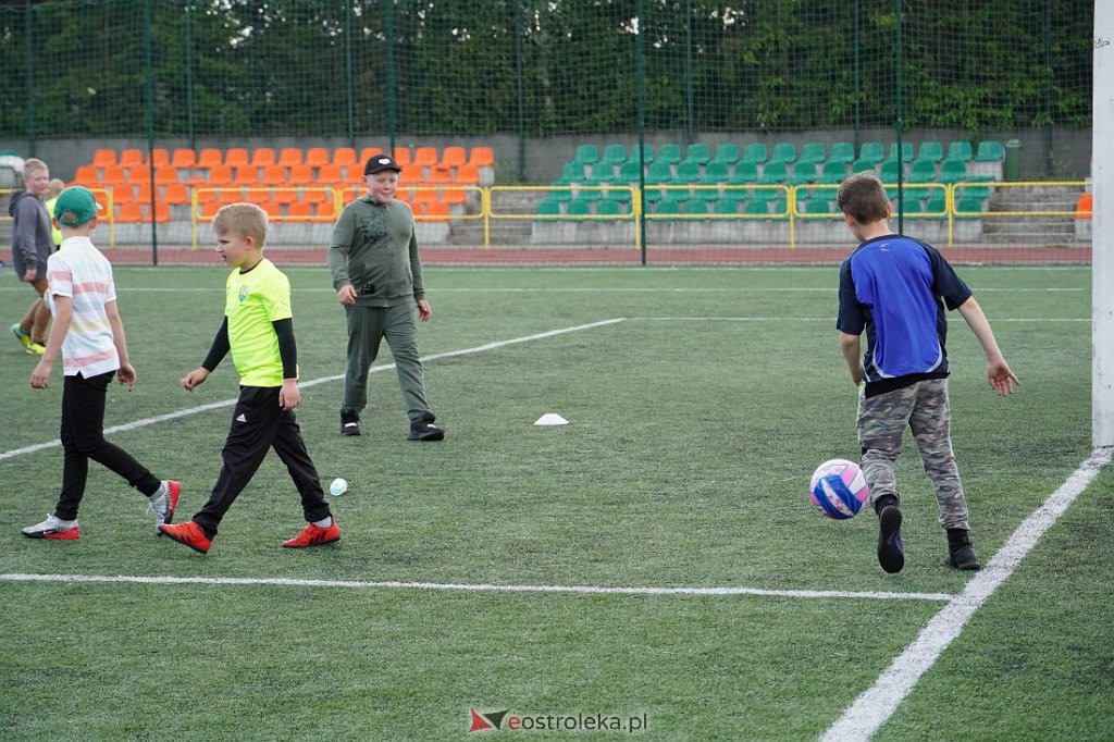 Dzień dziecka na sportowo w Olszewie-Borkach [1.06.2022] - zdjęcie #37 - eOstroleka.pl