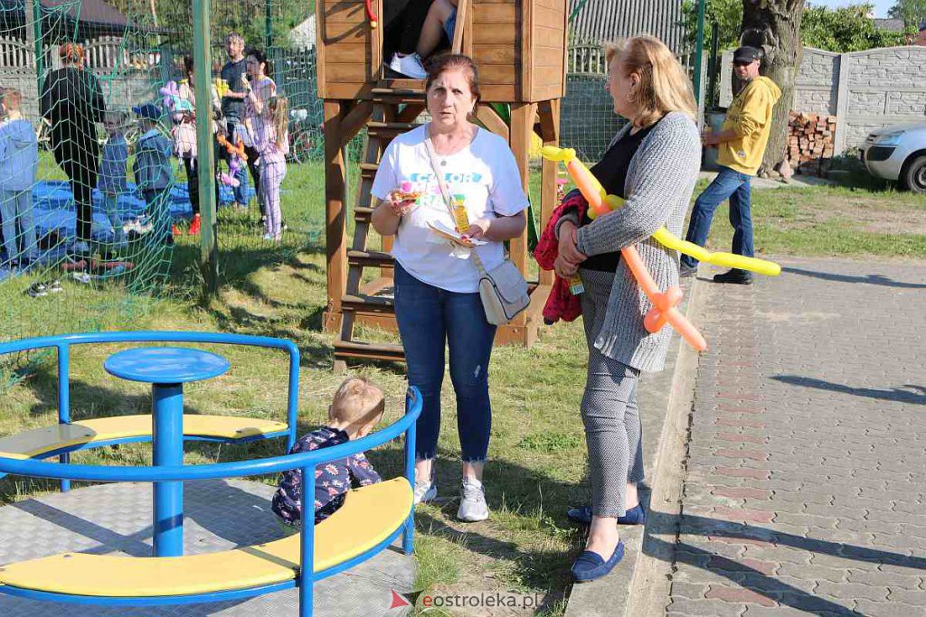 Festyn “Seniorzy dzieciom” w Durlasach [01.06.2022] - zdjęcie #52 - eOstroleka.pl