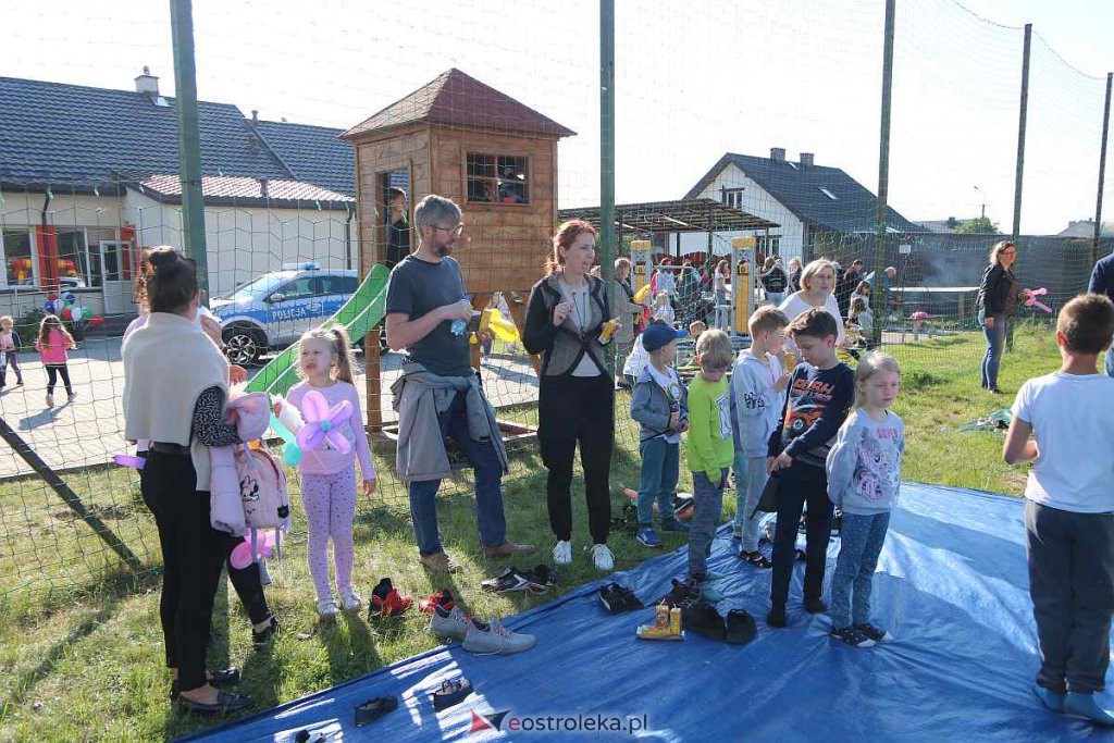 Festyn “Seniorzy dzieciom” w Durlasach [01.06.2022] - zdjęcie #59 - eOstroleka.pl