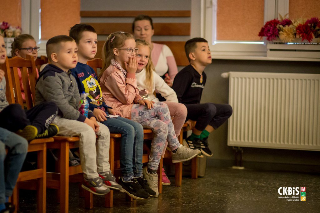 Dzień Dziecka w Lelisie w rytmach akordeonu Michała Sawickiego [2.06.2022] - zdjęcie #7 - eOstroleka.pl