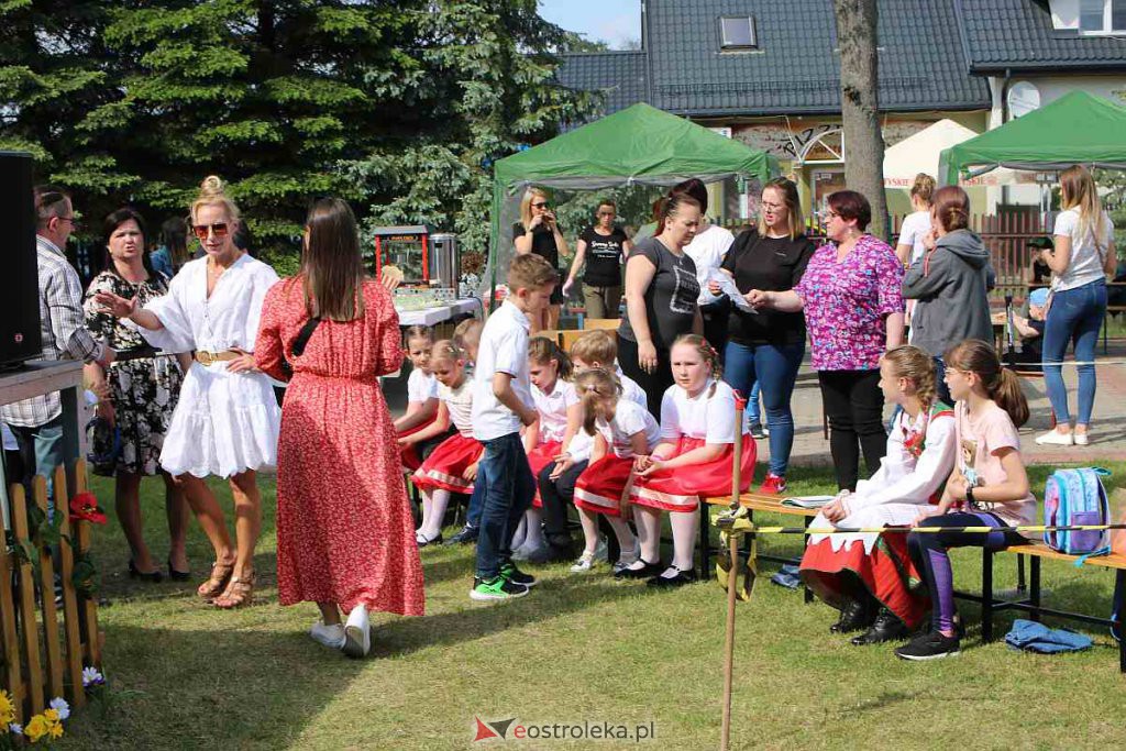 W Obierwi świętowali w zdrowym, rodzinnym klimacie [03.06.2022] - zdjęcie #59 - eOstroleka.pl