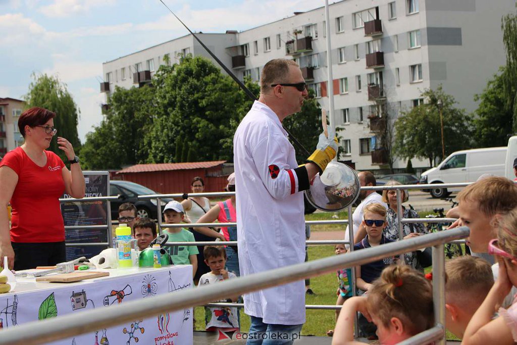 Bursztynowo-wojskowy Dzień Dziecka w Ostrołęce [04.06.2022] - zdjęcie #130 - eOstroleka.pl
