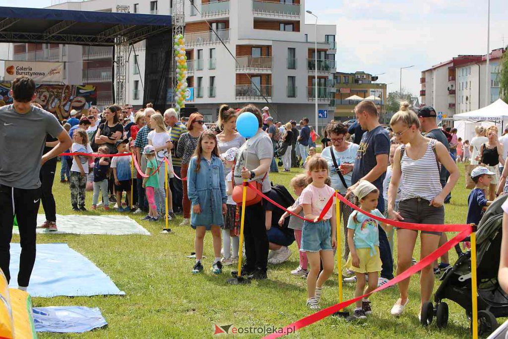Bursztynowo-wojskowy Dzień Dziecka w Ostrołęce [04.06.2022] - zdjęcie #91 - eOstroleka.pl