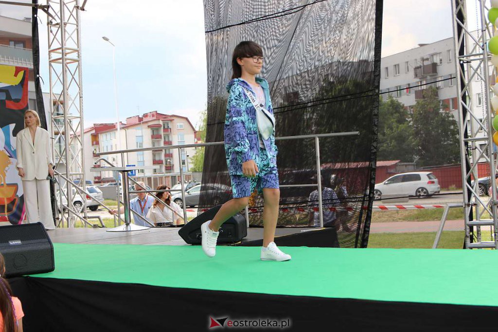 Bursztynowo-wojskowy Dzień Dziecka w Ostrołęce [04.06.2022] - zdjęcie #170 - eOstroleka.pl