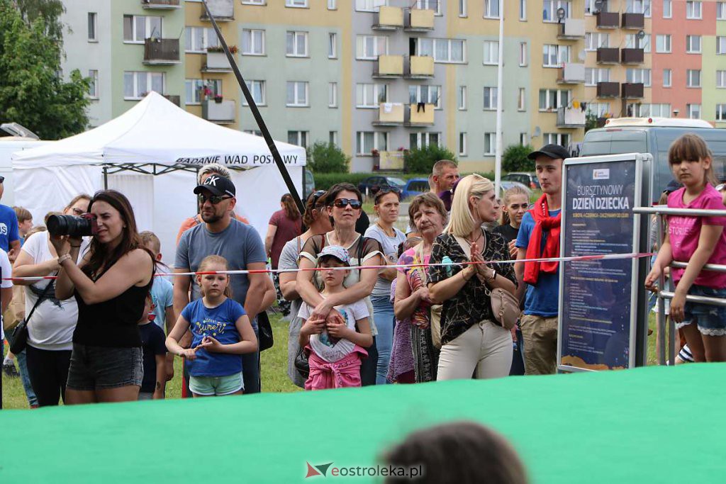 Bursztynowo-wojskowy Dzień Dziecka w Ostrołęce [04.06.2022] - zdjęcie #87 - eOstroleka.pl
