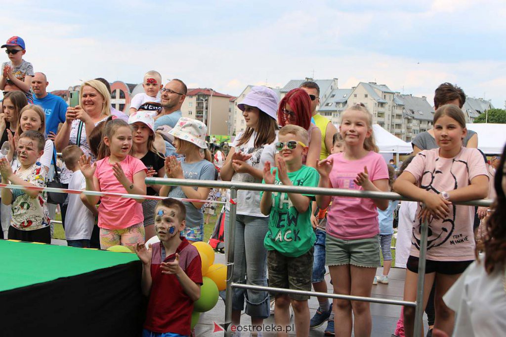 Bursztynowo-wojskowy Dzień Dziecka w Ostrołęce [04.06.2022] - zdjęcie #57 - eOstroleka.pl