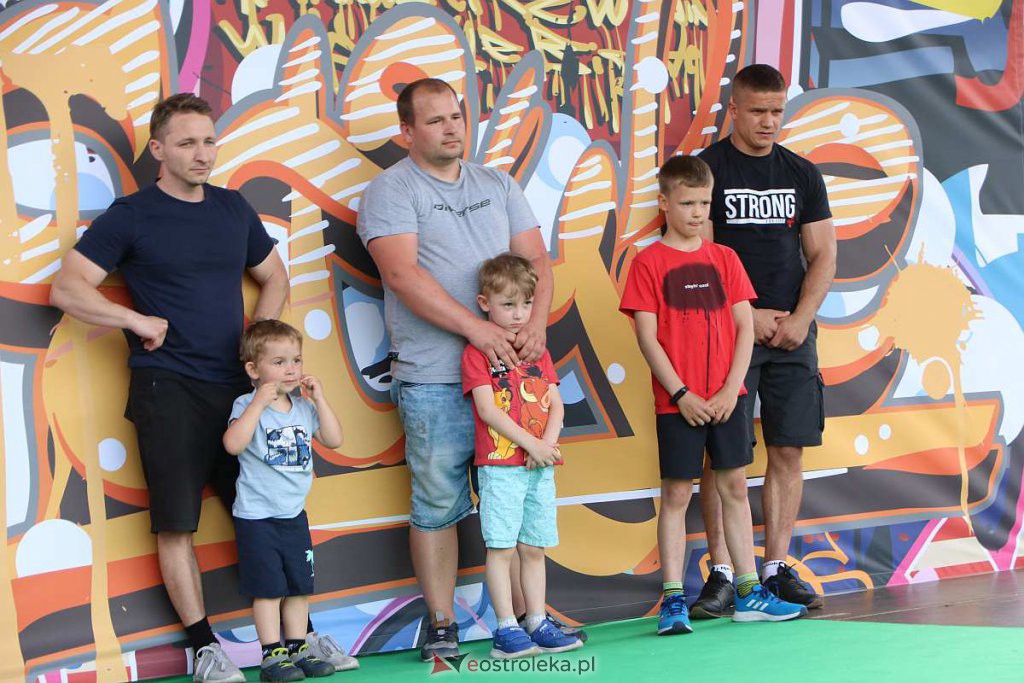 Bursztynowo-wojskowy Dzień Dziecka w Ostrołęce [04.06.2022] - zdjęcie #42 - eOstroleka.pl
