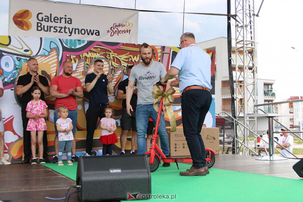 Bursztynowo-wojskowy Dzień Dziecka w Ostrołęce [04.06.2022] - zdjęcie #23 - eOstroleka.pl