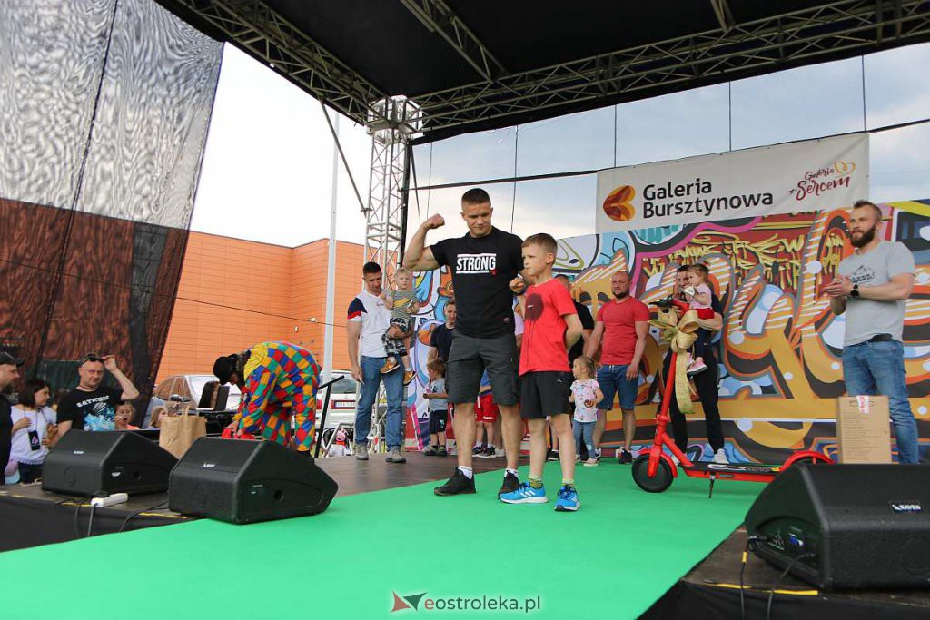 Bursztynowo-wojskowy Dzień Dziecka w Ostrołęce [04.06.2022] - zdjęcie #12 - eOstroleka.pl