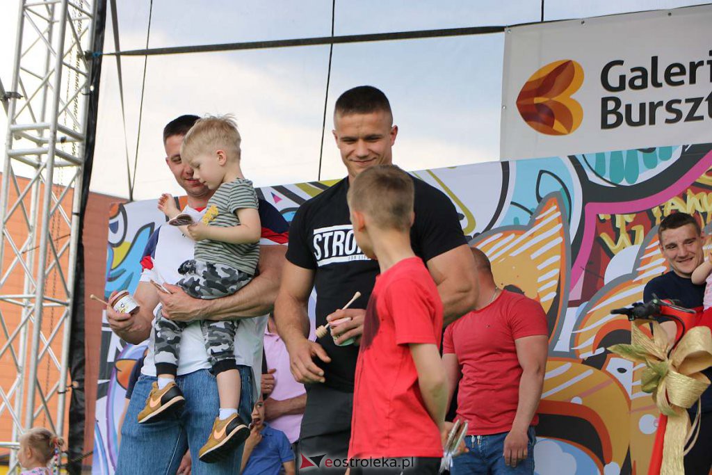 Bursztynowo-wojskowy Dzień Dziecka w Ostrołęce [04.06.2022] - zdjęcie #9 - eOstroleka.pl