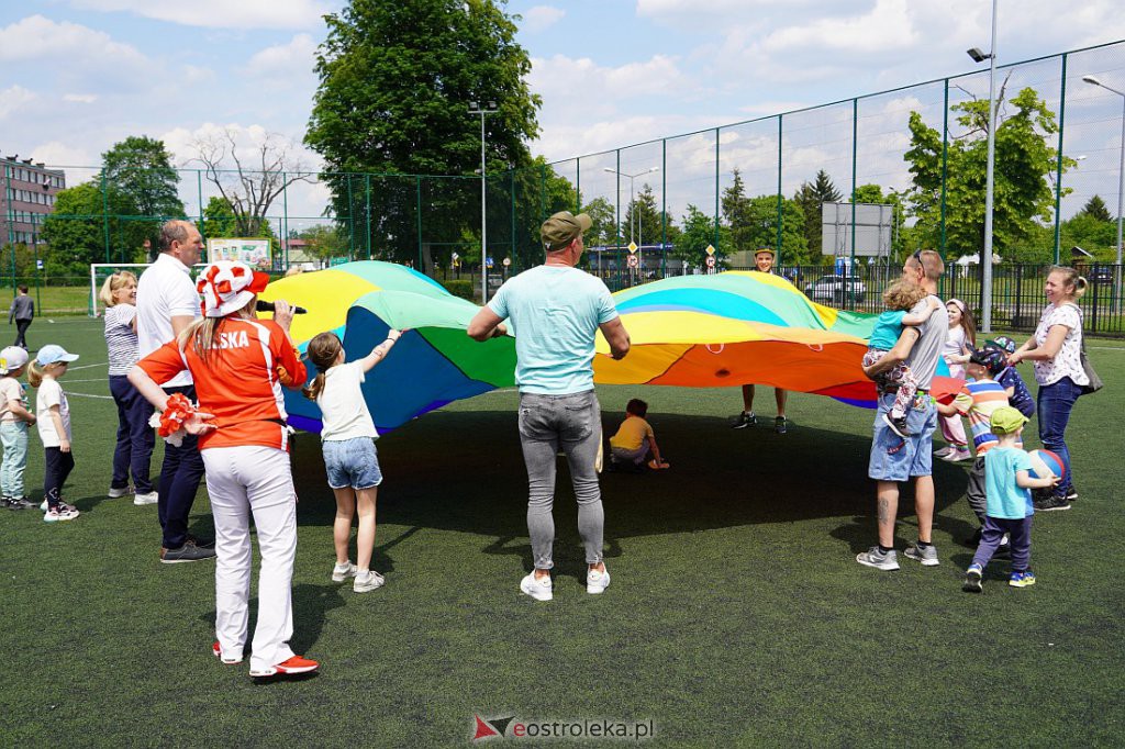 Dzień Dziecka z Radą Osiedla Parkowe [4.06.2022] - zdjęcie #1 - eOstroleka.pl