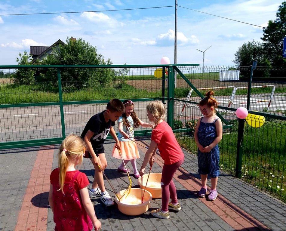 Festyn rodzinny z KGW w Brzeźnie [4.06.2022] - zdjęcie #1 - eOstroleka.pl