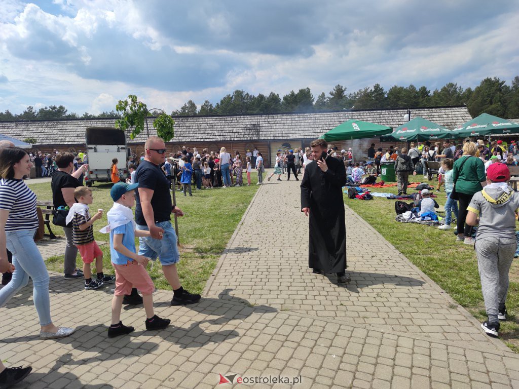 Diecezjalny Dzień Dziecka w Kurpiowskiej Krainie [05.06.2022] - zdjęcie #20 - eOstroleka.pl