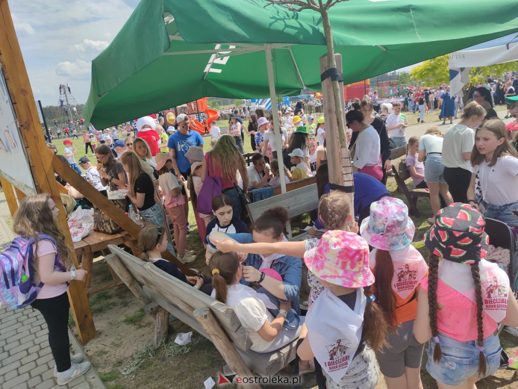 Diecezjalny Dzień Dziecka w Kurpiowskiej Krainie [05.06.2022] - zdjęcie #12 - eOstroleka.pl