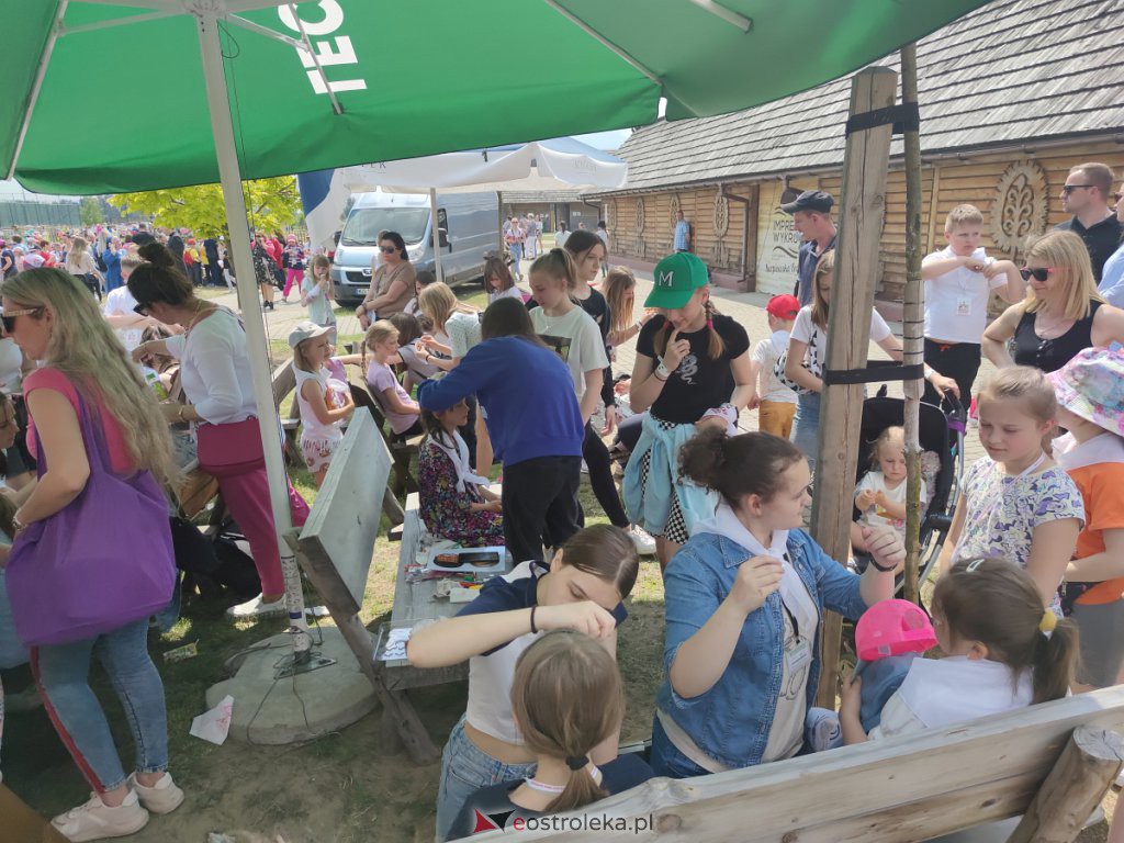 Diecezjalny Dzień Dziecka w Kurpiowskiej Krainie [05.06.2022] - zdjęcie #11 - eOstroleka.pl