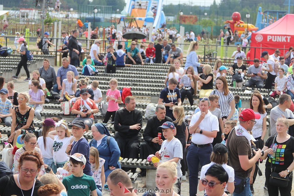 Diecezjalny Dzień Dziecka w Kurpiowskiej Krainie [05.06.2022] - zdjęcie #159 - eOstroleka.pl