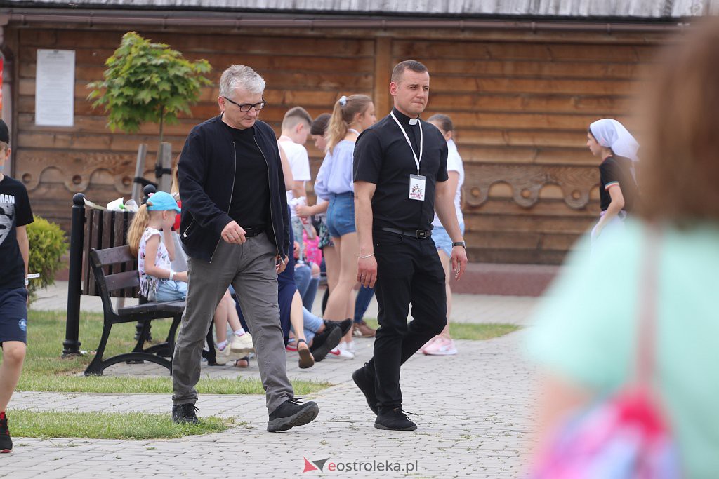 Diecezjalny Dzień Dziecka w Kurpiowskiej Krainie [05.06.2022] - zdjęcie #42 - eOstroleka.pl