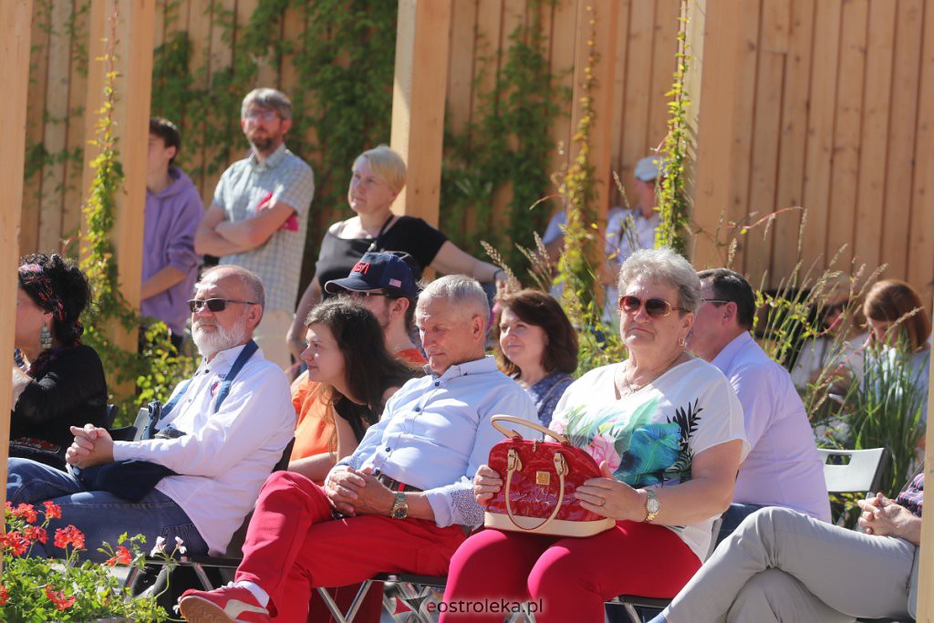 Ostrołęcki Chór Kameralny w tężni w Rzekuniu [05.06.2022] - zdjęcie #46 - eOstroleka.pl