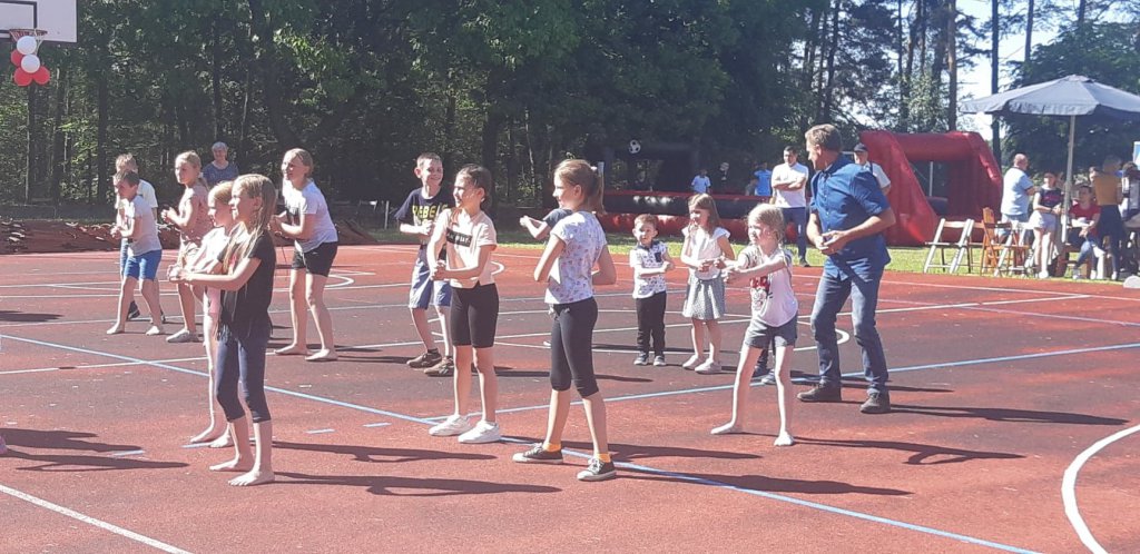 100-lecie szkoły w Wydmusach [05.06.2022] - zdjęcie #44 - eOstroleka.pl