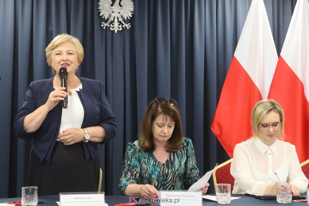 Podpisanie umów z samorządem Mazowsza [06.06.2022] - zdjęcie #11 - eOstroleka.pl
