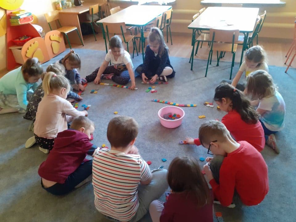 Ostrołęckie przedszkole zrealizowało program mFundacji „Rosnę z matematyką” [07.06.2022] - zdjęcie #20 - eOstroleka.pl