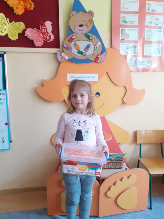 Ostrołęckie przedszkole zrealizowało program mFundacji „Rosnę z matematyką” [07.06.2022] - zdjęcie #21 - eOstroleka.pl