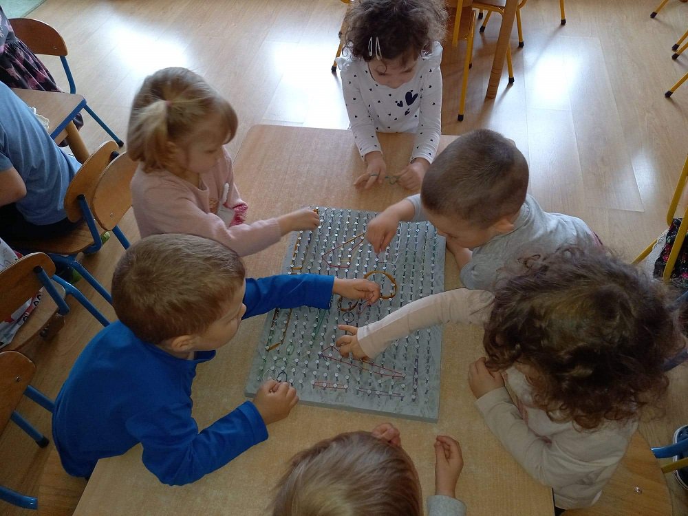 Ostrołęckie przedszkole zrealizowało program mFundacji „Rosnę z matematyką” [07.06.2022] - zdjęcie #25 - eOstroleka.pl