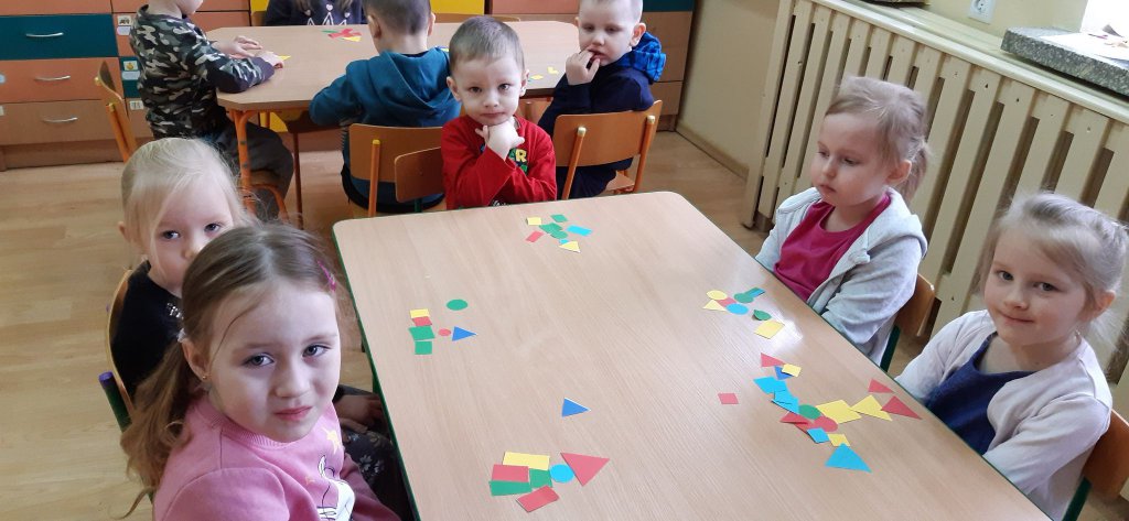 Ostrołęckie przedszkole zrealizowało program mFundacji „Rosnę z matematyką” [07.06.2022] - zdjęcie #40 - eOstroleka.pl