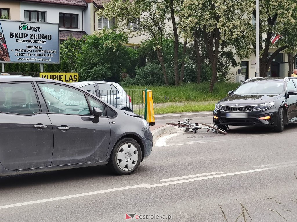 Poważny wypadek w centrum Ostrołęki [08.06.2022] - zdjęcie #7 - eOstroleka.pl