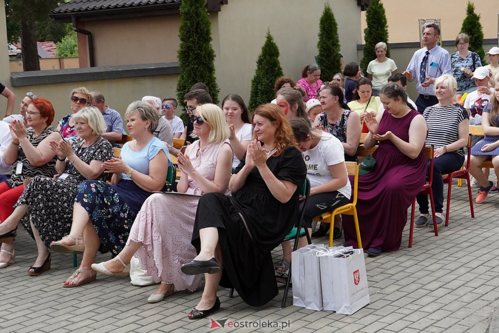 Dzień Rodziny w Specjalnym Ośrodku Szkolno-Wychowawczy w Ostrołęce [9.06.2022] - zdjęcie #37 - eOstroleka.pl