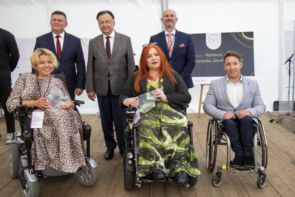 Mazowiecka Lady D. i Mazowiecki Gentleman D. – oto laureaci konkursu dla nieprzeciętnych osób z niepełnosprawnościami - zdjęcie #39 - eOstroleka.pl