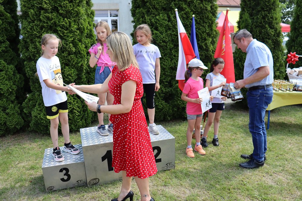 I Olimpiada “Ruch to zdrowie” w Drwęczy [10.06.2022] - zdjęcie #36 - eOstroleka.pl