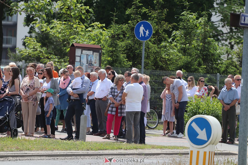 Boże Ciało 2022. Procesja w parafii pw. św. Franciszka z Asyżu [16.06.2022] - zdjęcie #139 - eOstroleka.pl