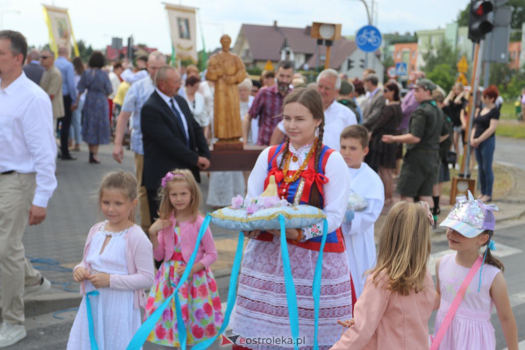 Boże Ciało 2022. Procesja w parafii pw. św. Franciszka z Asyżu [16.06.2022] - zdjęcie #133 - eOstroleka.pl