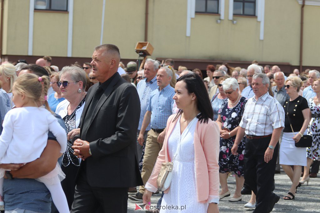 Boże Ciało 2022. Procesja w parafii pw. św. Franciszka z Asyżu [16.06.2022] - zdjęcie #72 - eOstroleka.pl