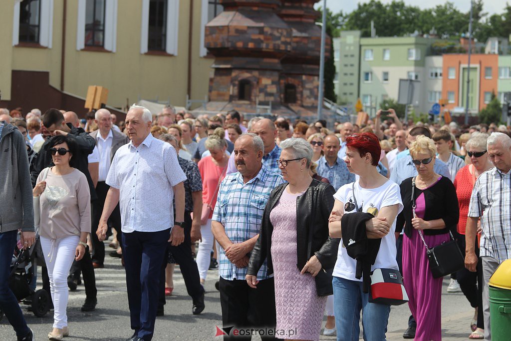 Boże Ciało 2022. Procesja w parafii pw. św. Franciszka z Asyżu [16.06.2022] - zdjęcie #67 - eOstroleka.pl