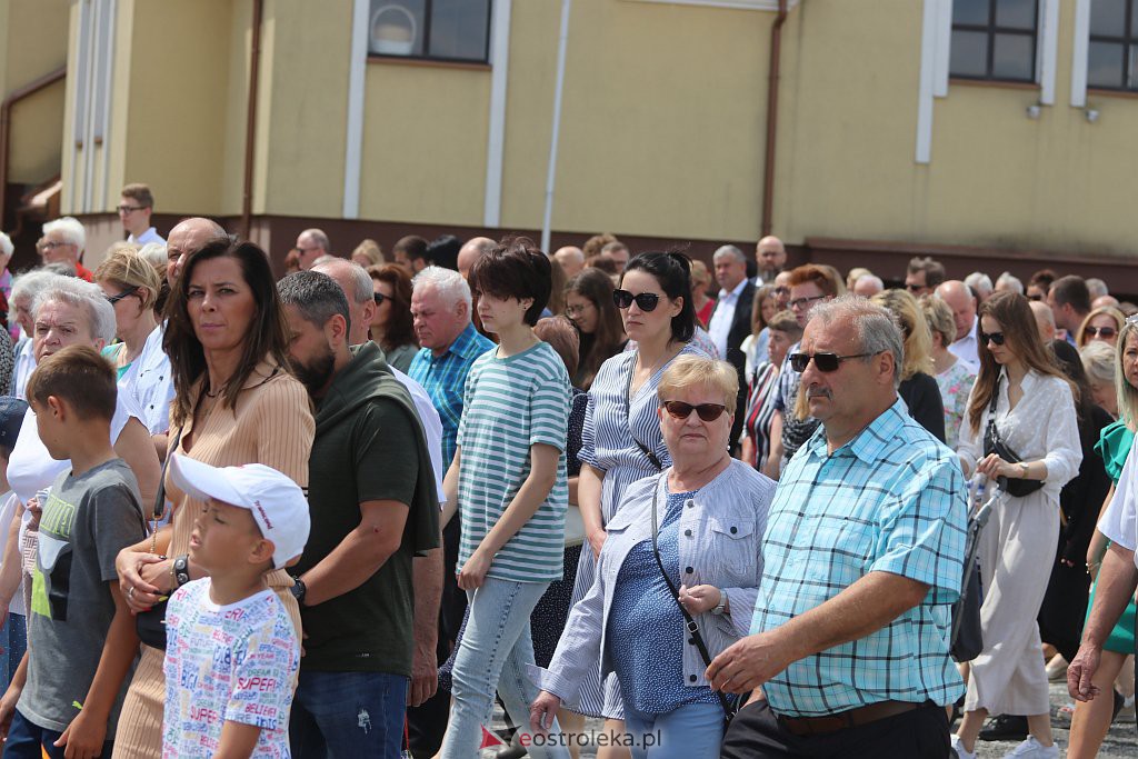 Boże Ciało 2022. Procesja w parafii pw. św. Franciszka z Asyżu [16.06.2022] - zdjęcie #53 - eOstroleka.pl