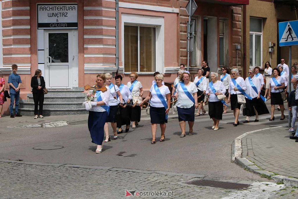 Boże Ciało 2022 w parafi pw. Nawiedzenia NMP w Ostrołęce [16.06.2022] - zdjęcie #114 - eOstroleka.pl