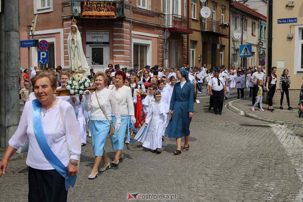 Boże Ciało 2022 w parafi pw. Nawiedzenia NMP w Ostrołęce [16.06.2022] - zdjęcie #100 - eOstroleka.pl