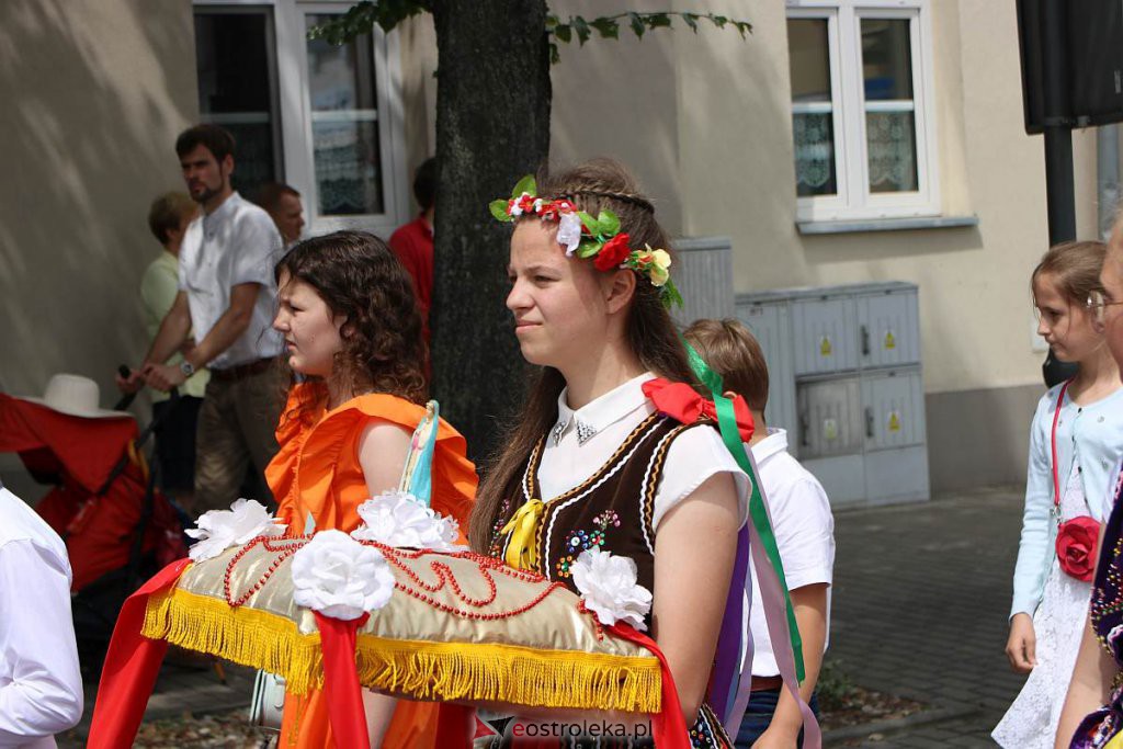Boże Ciało 2022 w parafi pw. Nawiedzenia NMP w Ostrołęce [16.06.2022] - zdjęcie #86 - eOstroleka.pl