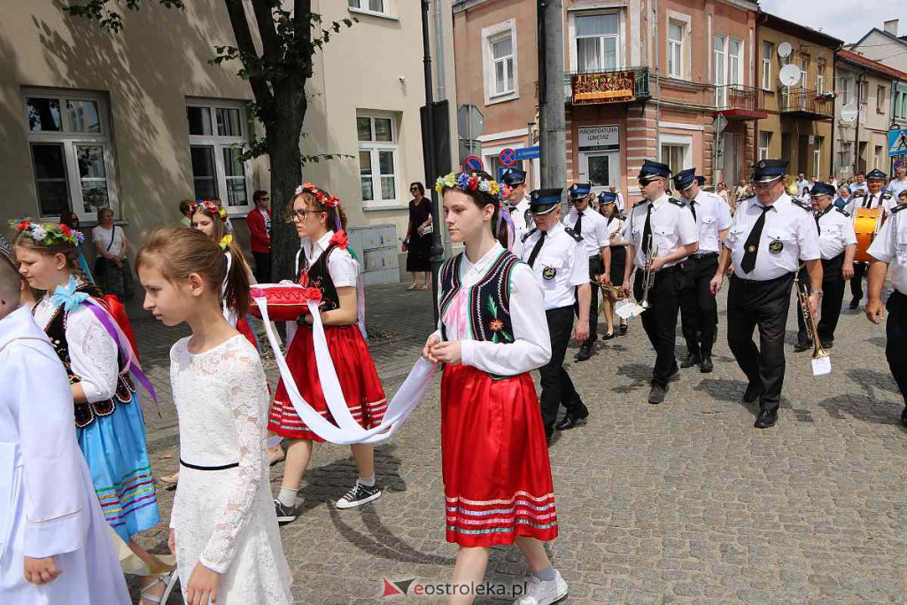 Boże Ciało 2022 w parafi pw. Nawiedzenia NMP w Ostrołęce [16.06.2022] - zdjęcie #78 - eOstroleka.pl