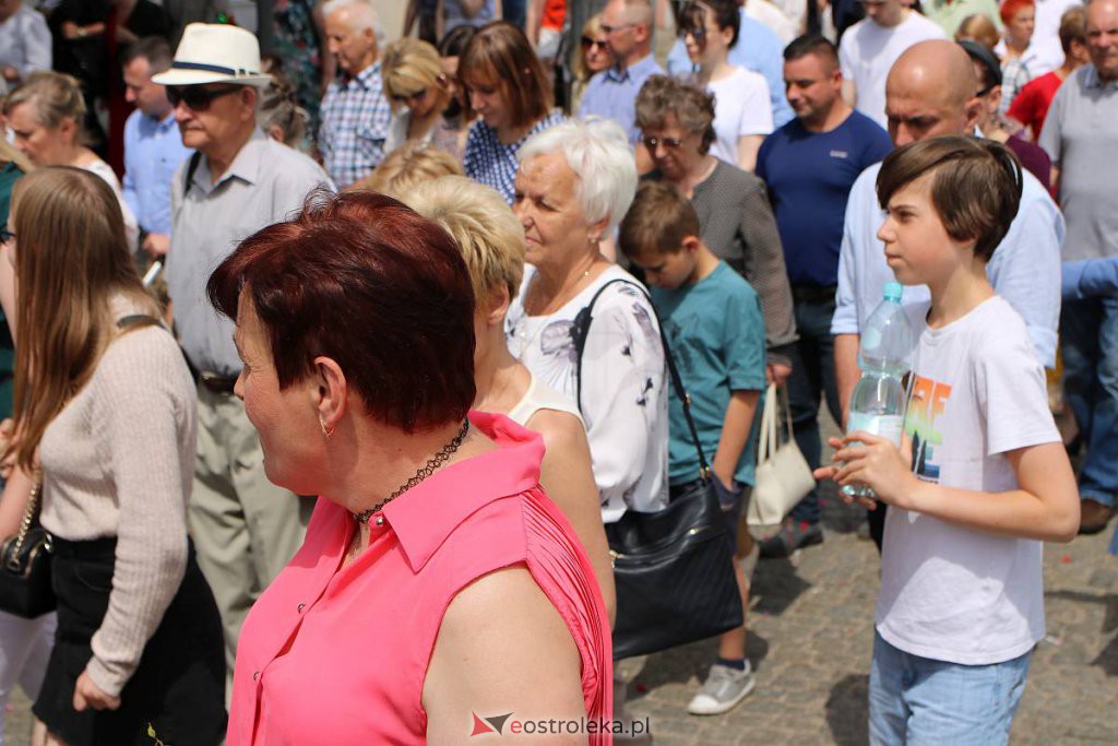 Boże Ciało 2022 w parafi pw. Nawiedzenia NMP w Ostrołęce [16.06.2022] - zdjęcie #89 - eOstroleka.pl
