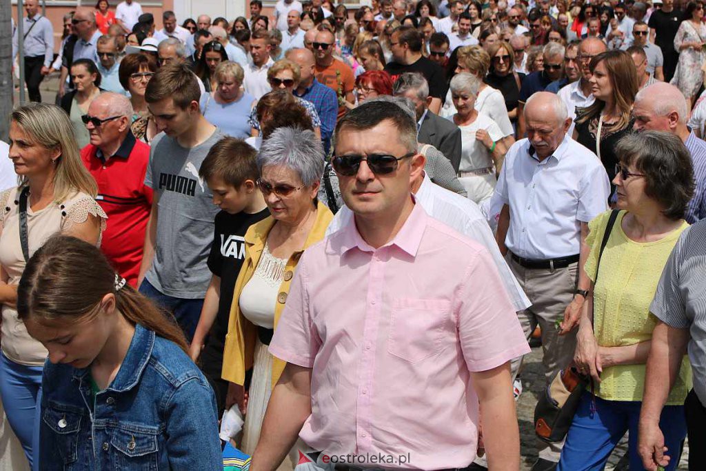 Boże Ciało 2022 w parafi pw. Nawiedzenia NMP w Ostrołęce [16.06.2022] - zdjęcie #73 - eOstroleka.pl