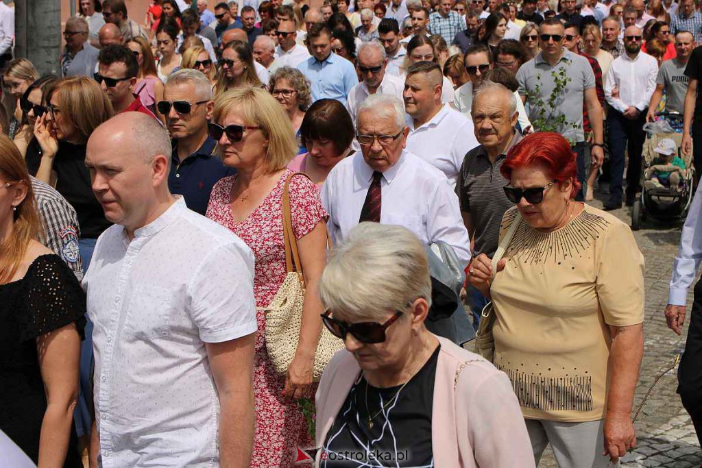 Boże Ciało 2022 w parafi pw. Nawiedzenia NMP w Ostrołęce [16.06.2022] - zdjęcie #63 - eOstroleka.pl