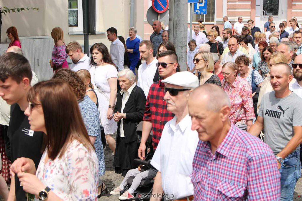 Boże Ciało 2022 w parafi pw. Nawiedzenia NMP w Ostrołęce [16.06.2022] - zdjęcie #53 - eOstroleka.pl