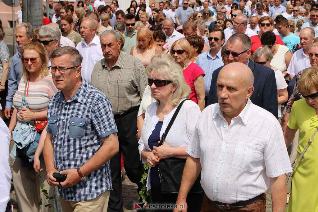 Boże Ciało 2022 w parafi pw. Nawiedzenia NMP w Ostrołęce [16.06.2022] - zdjęcie #42 - eOstroleka.pl