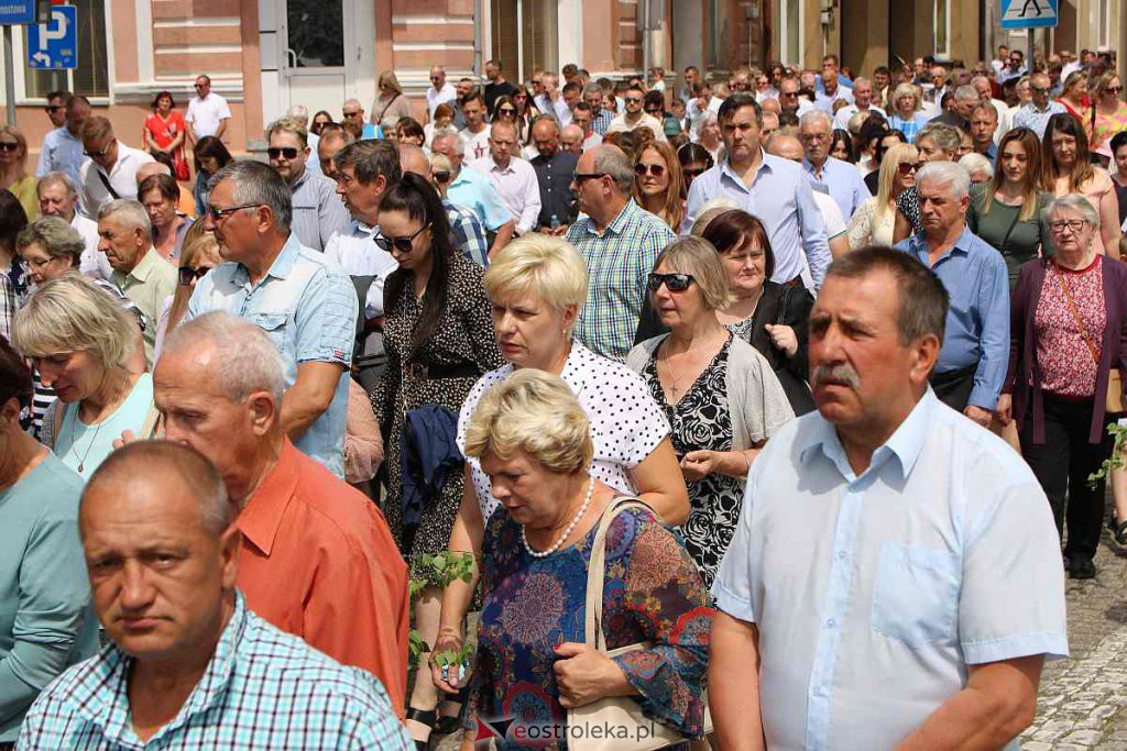 Boże Ciało 2022 w parafi pw. Nawiedzenia NMP w Ostrołęce [16.06.2022] - zdjęcie #36 - eOstroleka.pl
