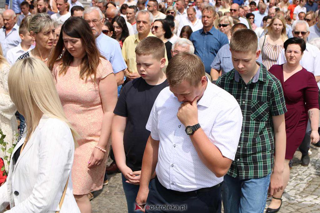 Boże Ciało 2022 w parafi pw. Nawiedzenia NMP w Ostrołęce [16.06.2022] - zdjęcie #30 - eOstroleka.pl